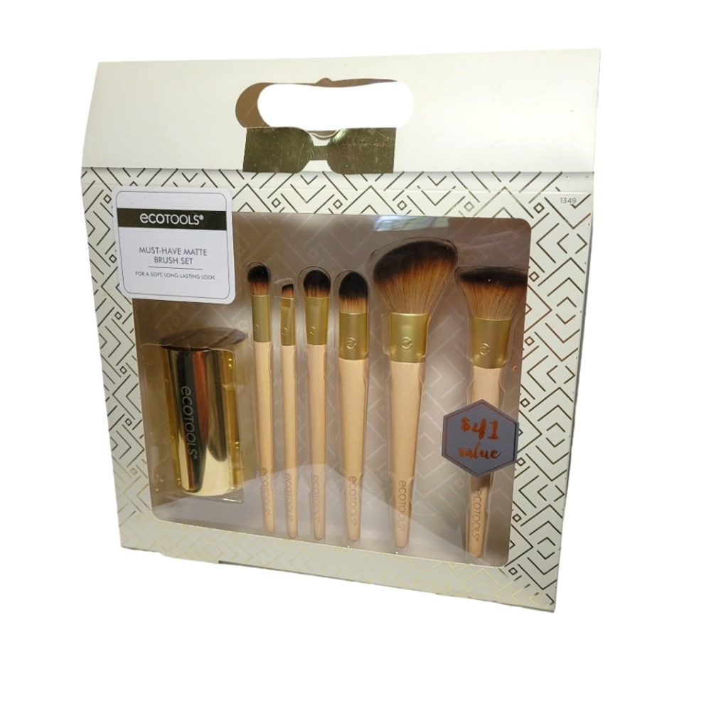 NWOT NIB Ecotools Must Have Matte Brush Set